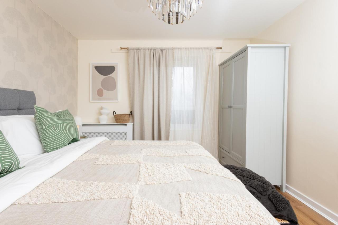 Luxury Apartment, Birmingham-parking Appartamento